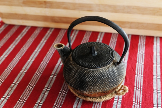 鉄瓶・南部鉄器